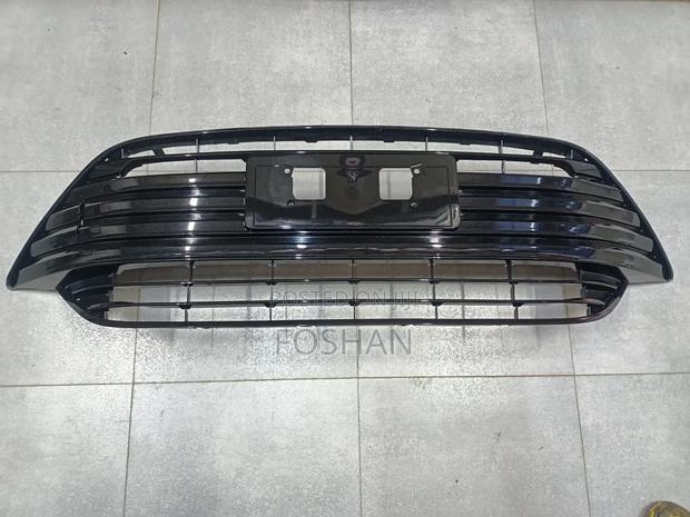 Fielder/Axio 165 Lower Grille