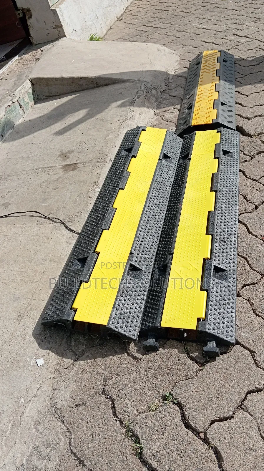 Light Duty 2- Channel Cable Protector Ramp