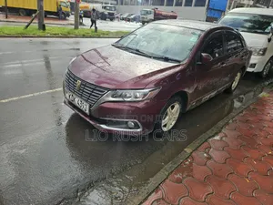 Toyota Premio 2016 Red