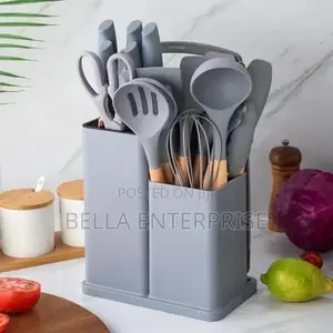 19pcs Cutlery Set With Silicon Spoon Set and Chopping Board