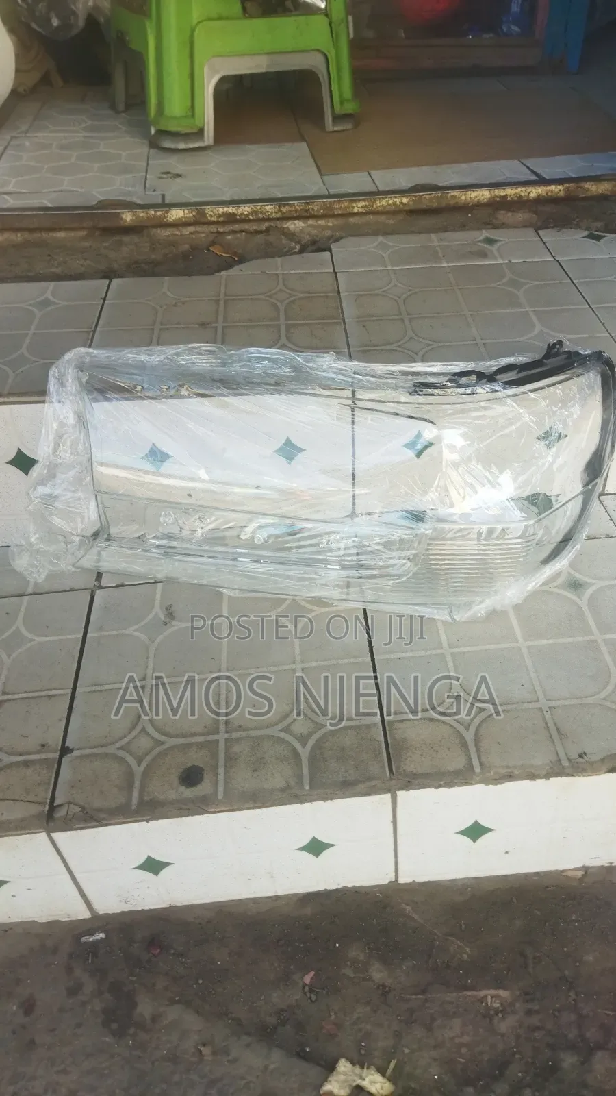 Toyota Land Cruiser 200 Series Headlight Lens