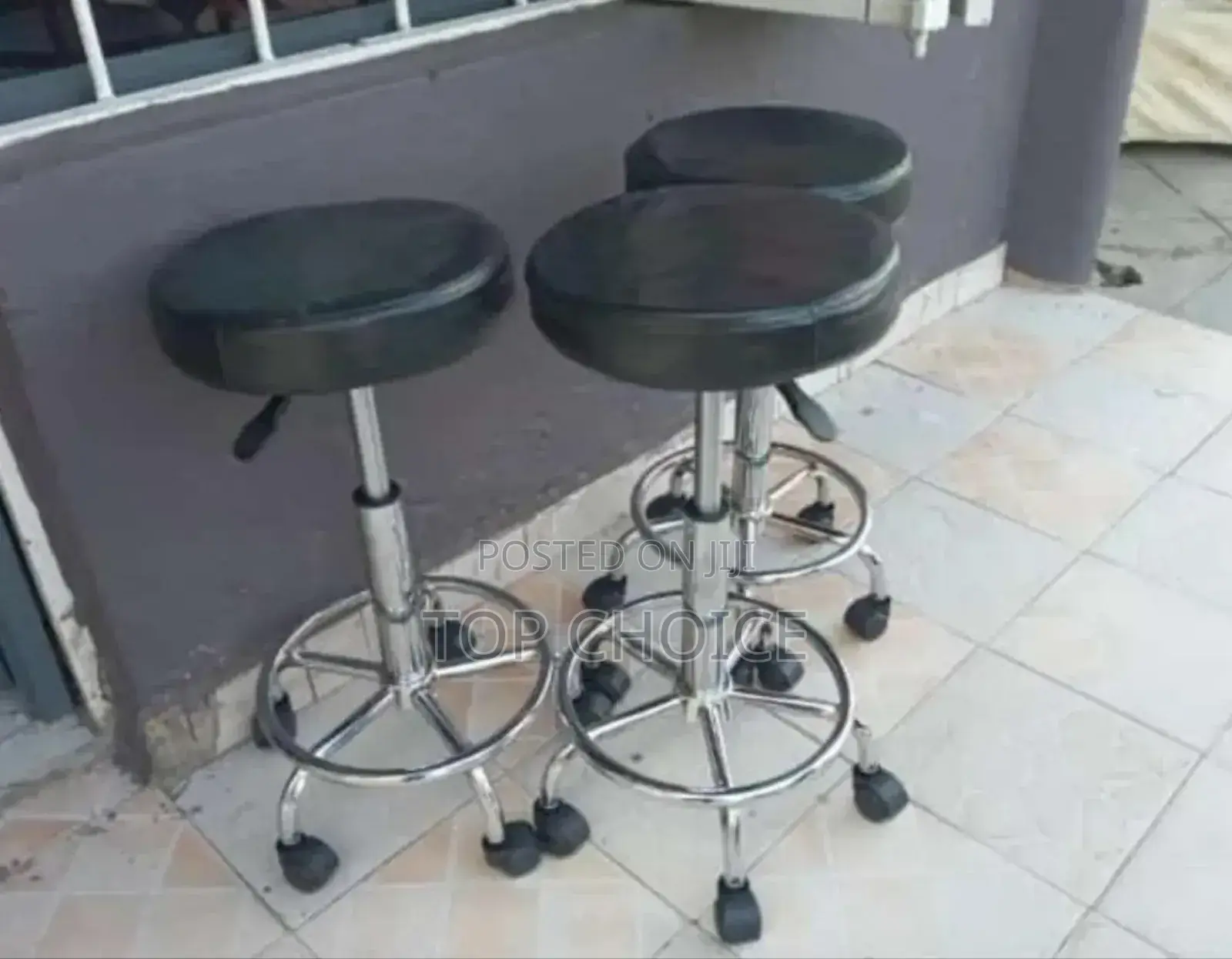 Salon/ Spar Stool