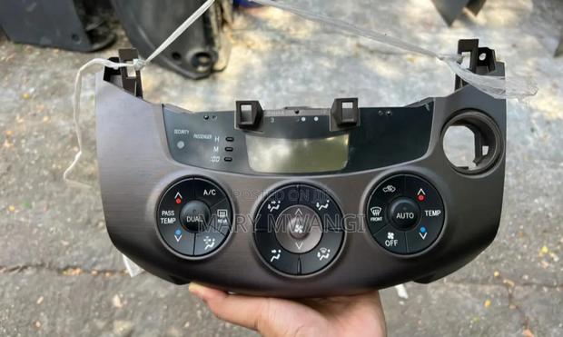Vanguard/Rav 4 Ac Control Unit - main view