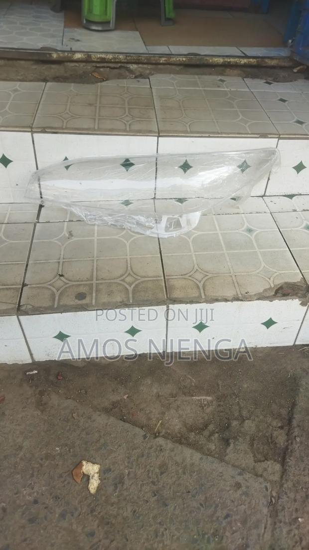 Wish 2012-18 Headlight Lens - thumbnail 2