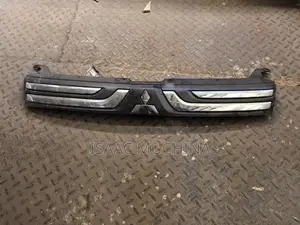 Outlander 2014 Grill