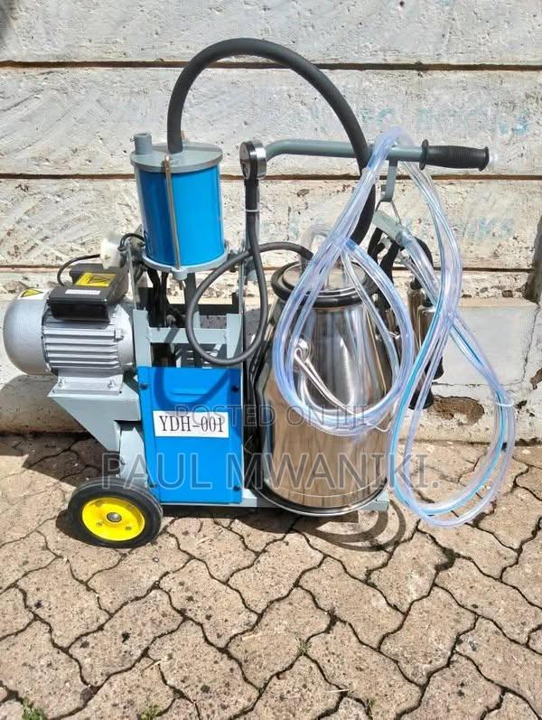 Single Bucket Milking Machine
