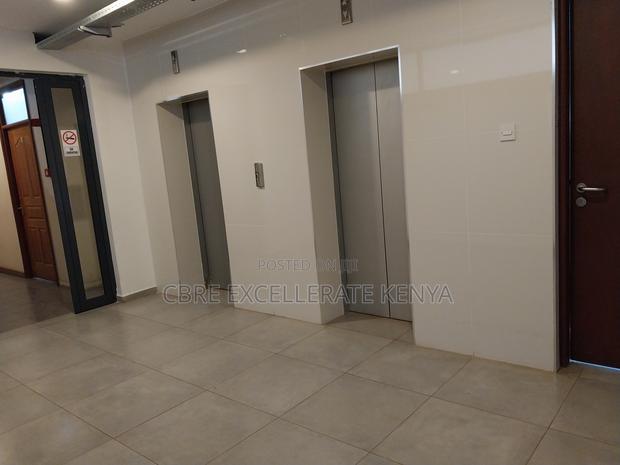 Office to Let - thumbnail 3