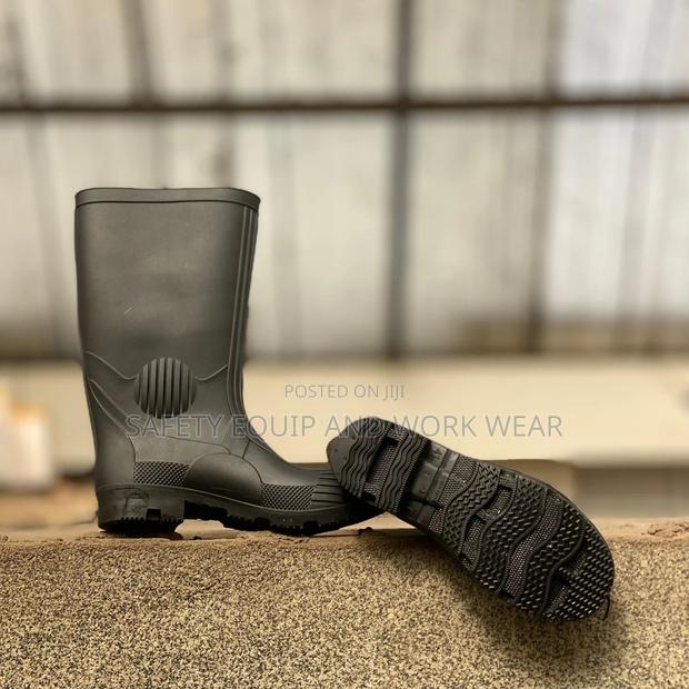 Heavy Duty Gumboots Reusable - main view