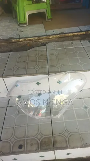 Nissan Sylphy 2010 Headlight Lens