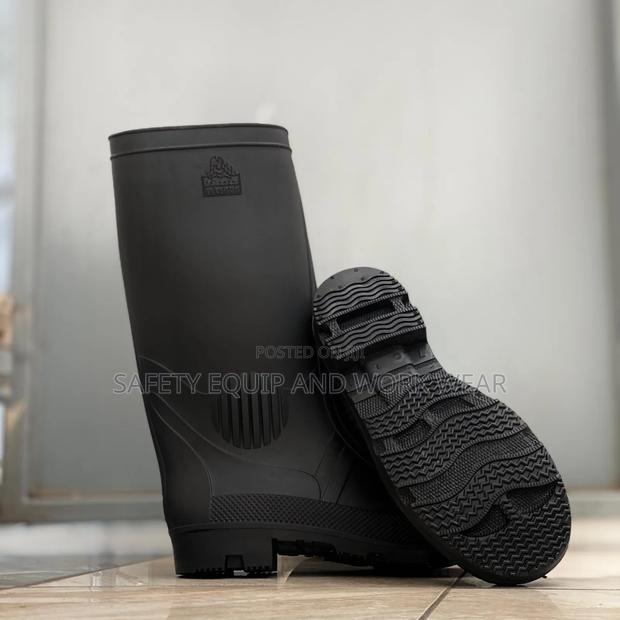Heavy Duty Gumboots For Food Processing And Packaging - main view