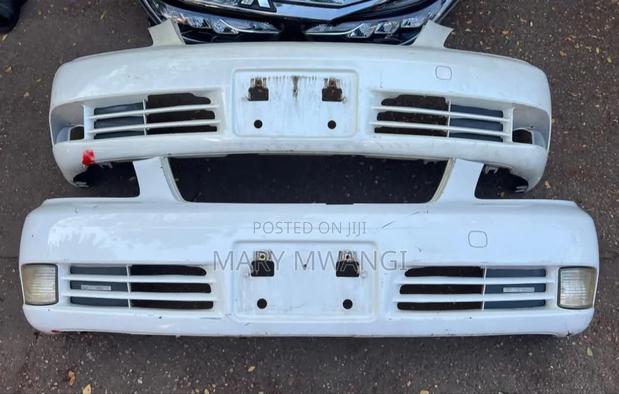 Toyota Crown Majesta 2005 Front Bumper - main view