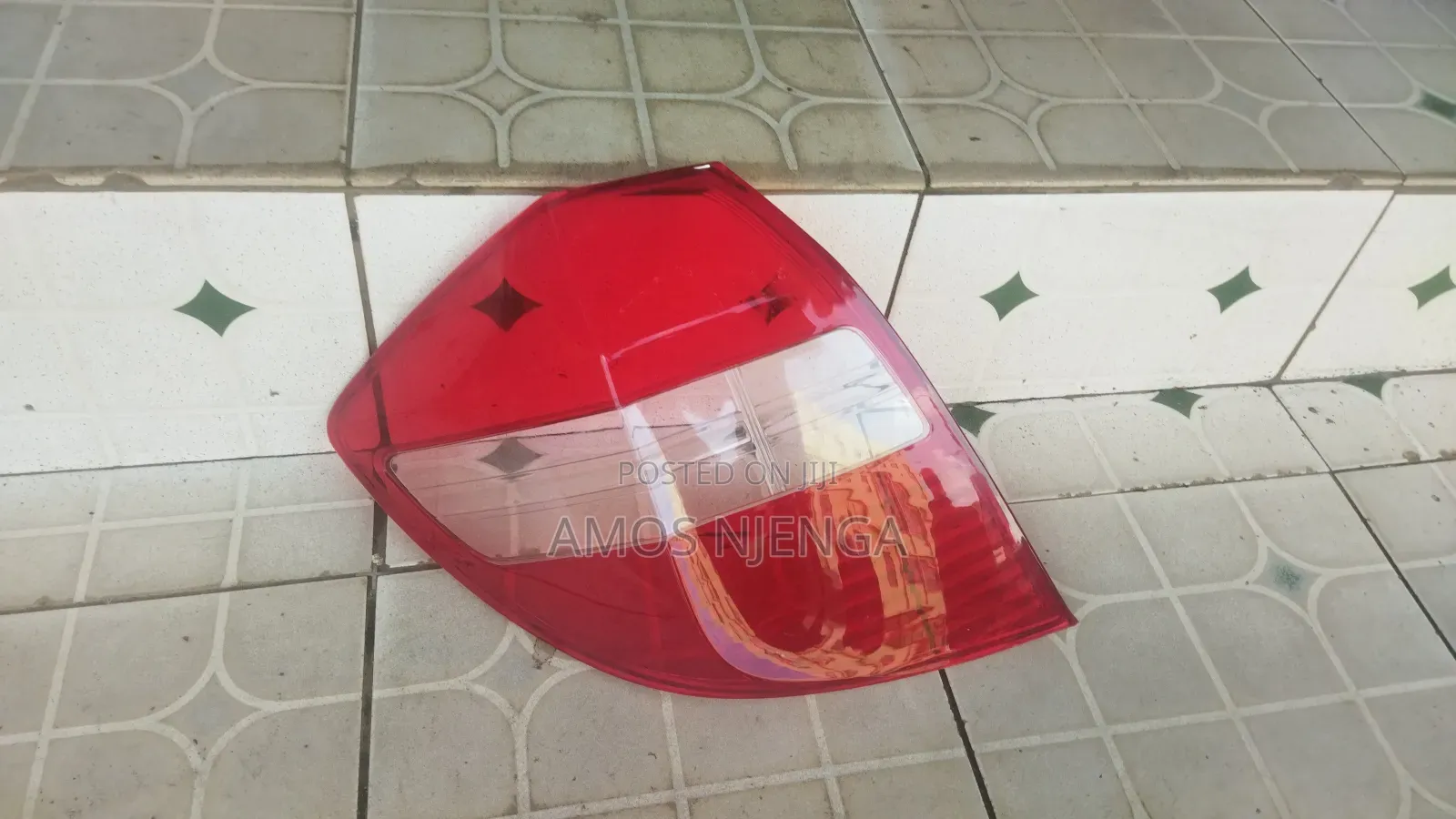 Hona Fit 2011 Tailight Lens