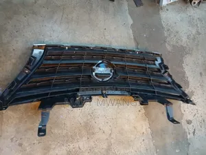 Nissan Sylphy 2015/2016/2017 Grill