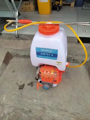 4 Stroke Astromilano Farm Sprayer