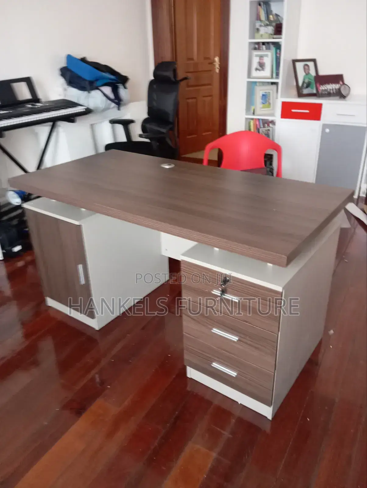 Furniture 1.4m Executive Desk