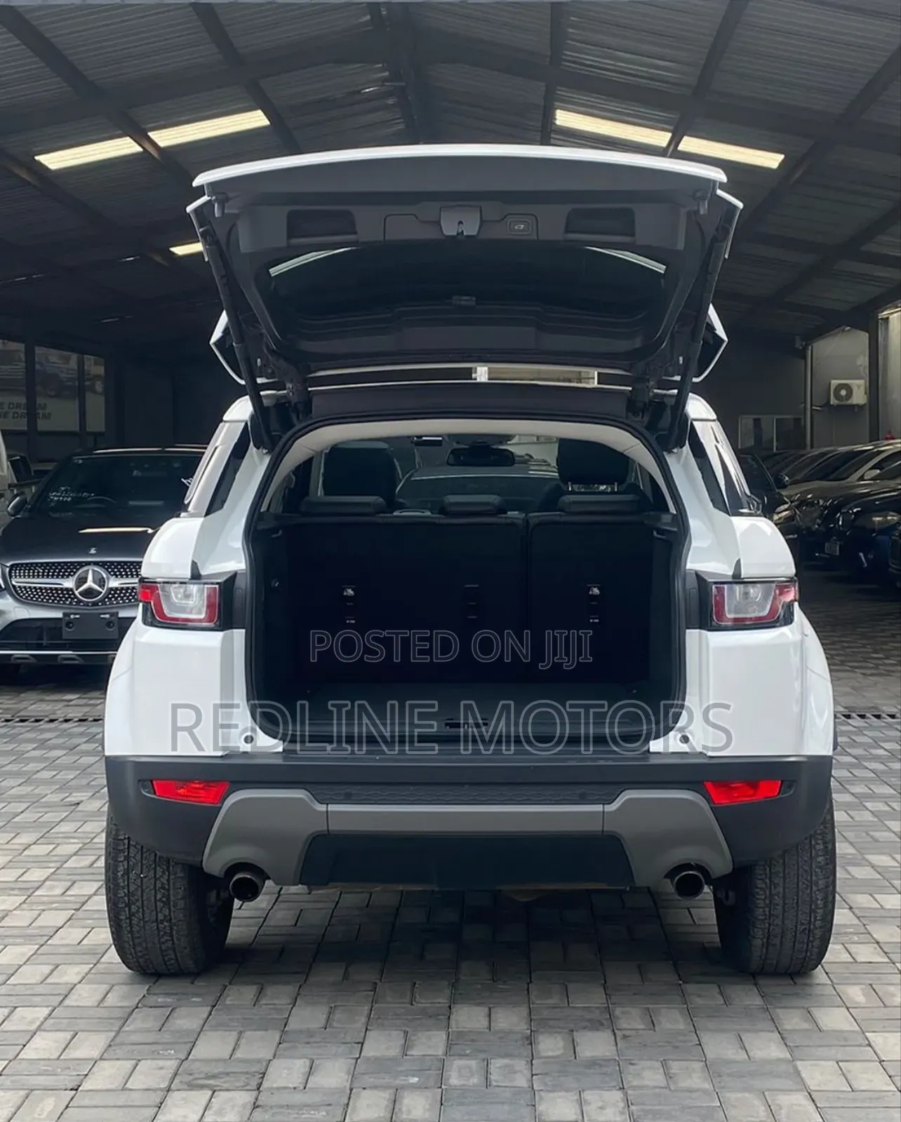 Land Rover Discovery Sport 2018 Black