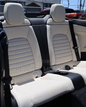 Mercedes-Benz C180 2018 Pearl