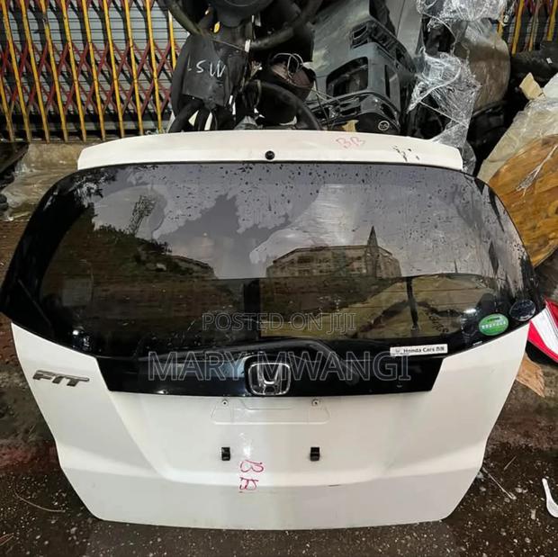 Ex Japan Honda Fit 2012 Boot/Tailgate - main view