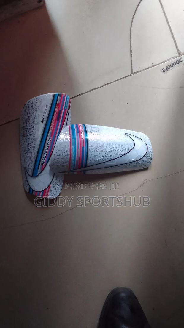 Shinguards(Soccer) - thumbnail 4