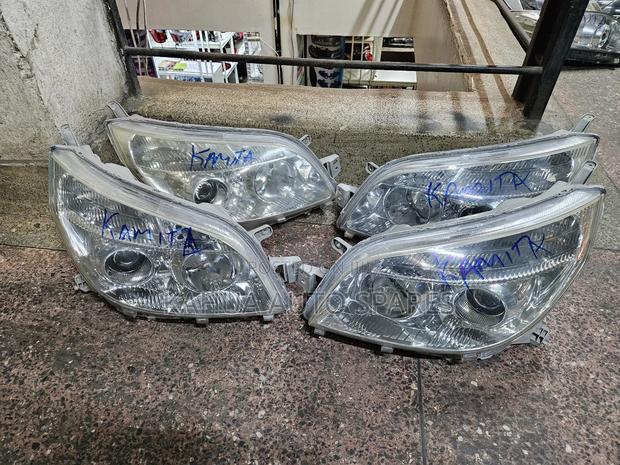 Rush 208/2009/2010/2011/2012/2013/2014 Non Xenon Headlights - thumbnail 2