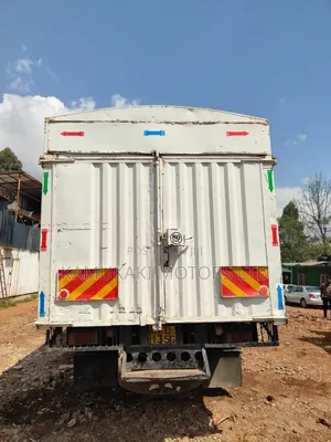 Isuzu FVZ 2diff