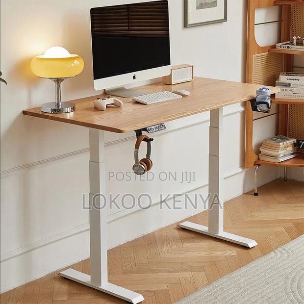 Office Desk : Freelance Work Desk – Electric - main view