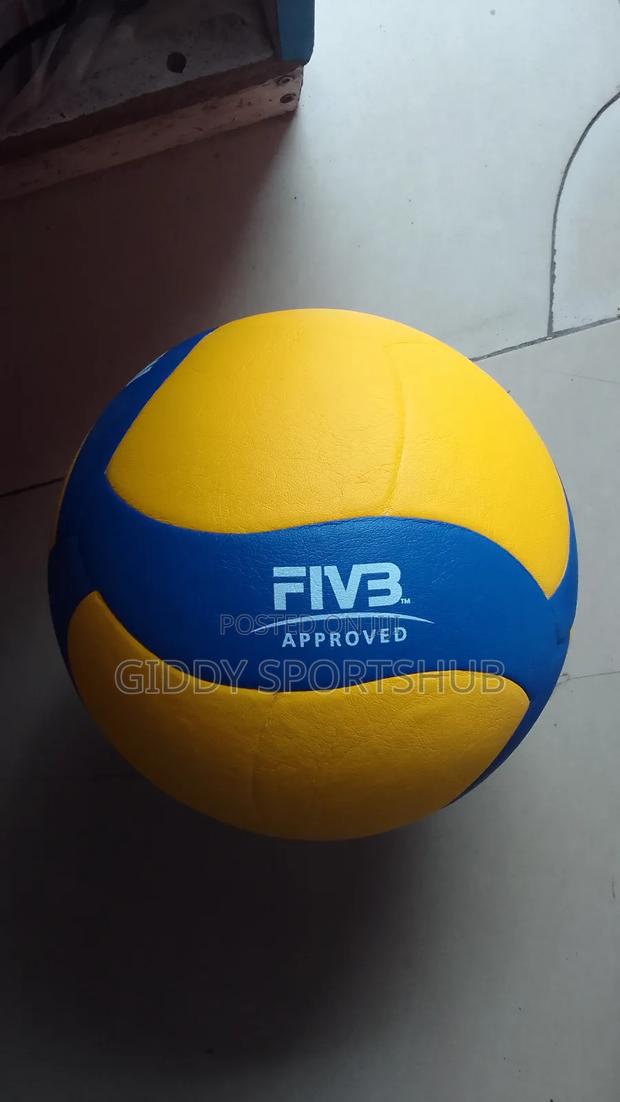 V330w Volleball Ball - thumbnail 2