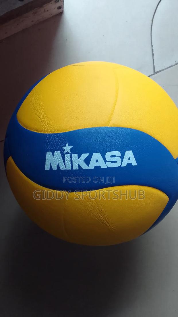 V330w Volleball Ball - thumbnail 3