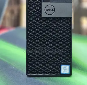 Desktop Computer Dell OptiPlex 7060 8GB Intel Core i7 SSD 256GB
