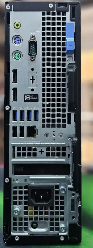 Desktop Computer Dell OptiPlex 7060 8GB Intel Core i7 SSD 256GB