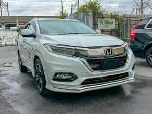 Honda Vezel 2018 White