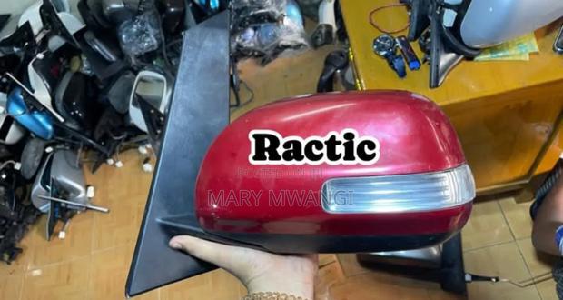 Toyota Ractis 2008 Sidemirror Available