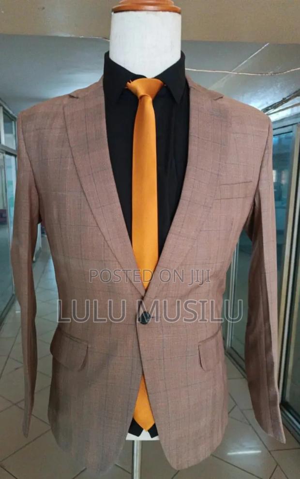 Men's Official Suit - thumbnail 2