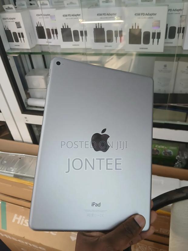 Apple iPad Air 2 64 GB Gray - thumbnail 2