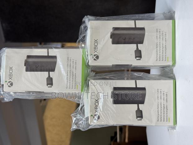 Xbox Series Rechargeable Battery Pack - thumbnail 5