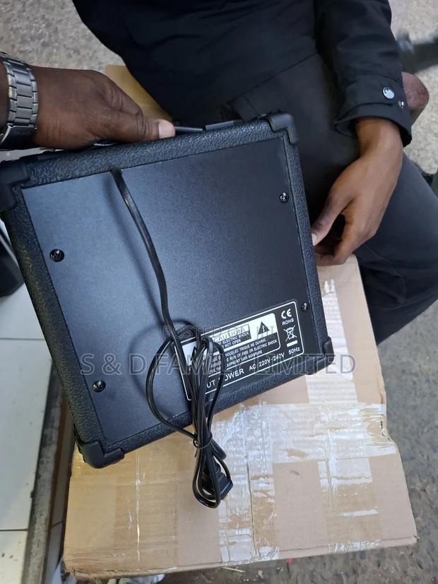 Rockstar Tg10 Guitar Combo - thumbnail 2