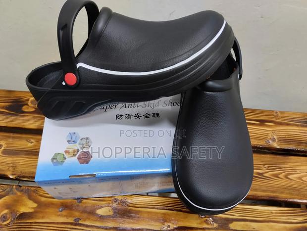 Chef Crocs/ Kitchen Shoes - main view