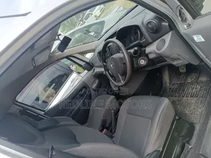 Nissan NV200 2018 Gray