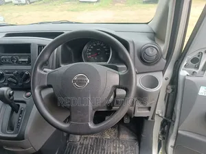 Nissan NV200 2018 Gray