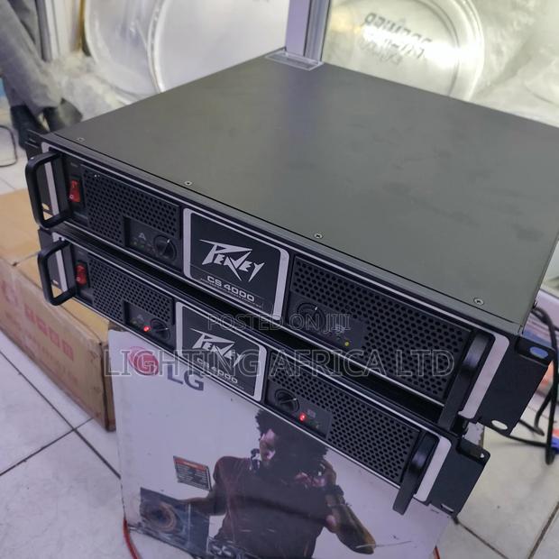Powerful Peavey 4000 Watts 2 Channel Power Amplifier Special Offer - main view