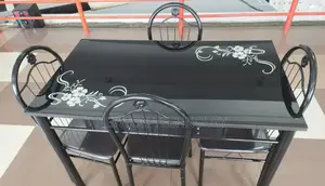 4 Sitter Dinning Table
