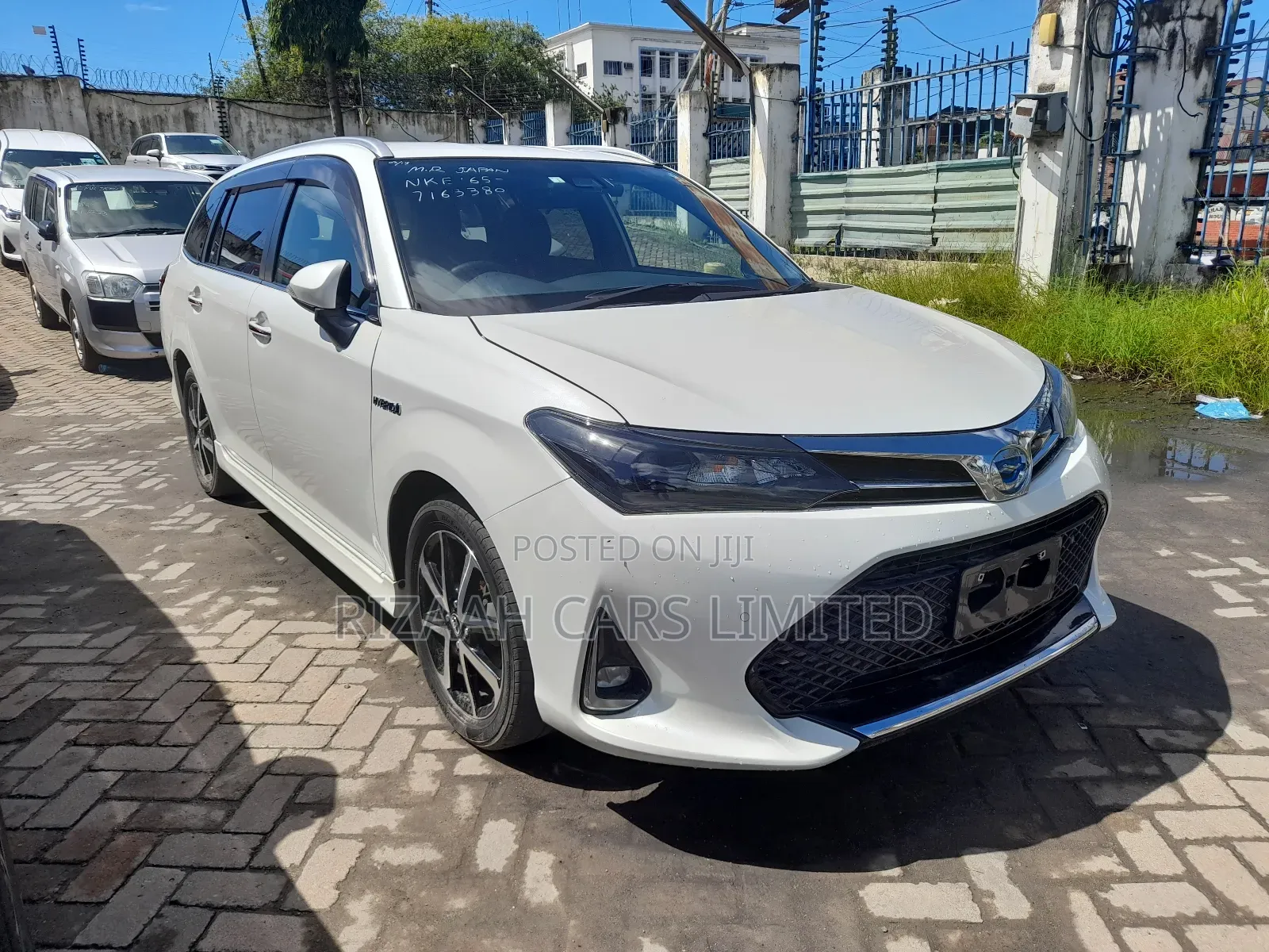 Toyota Corolla Fielder 2019 White
