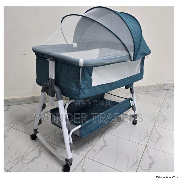 Cosleeper Bassinet With Wheels Mosquito Net - main view