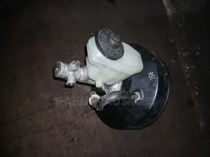 Brake Booster and Brake Cylinder Toyota Townace Old Model