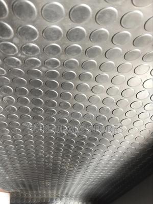 High Quality Rubber Mat - thumbnail 3