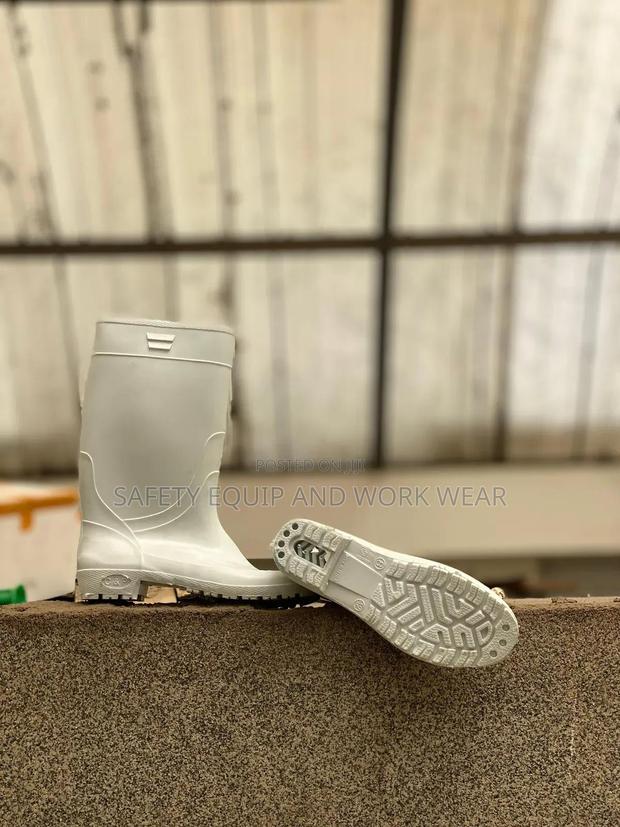 Cp Lightweight Gumboots For Casual Outdoor Wear