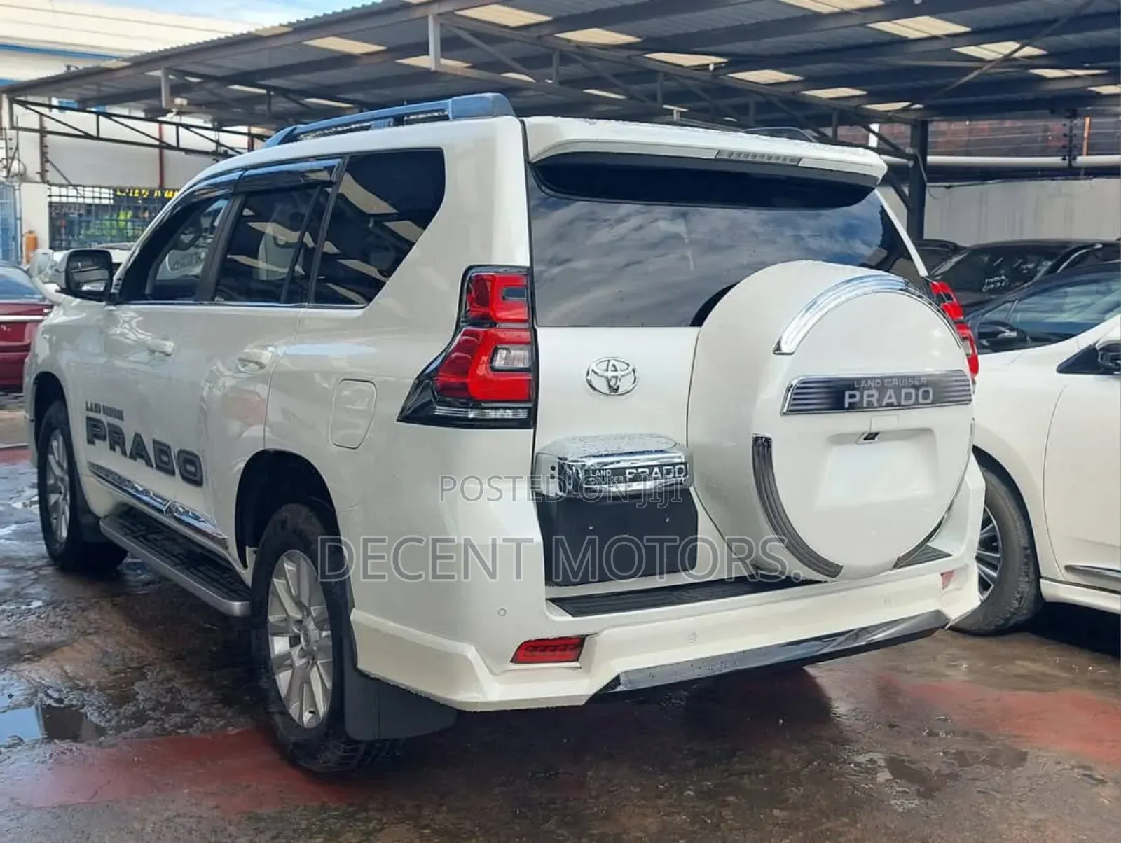 Toyota Land Cruiser Prado 2.8 2019 White
