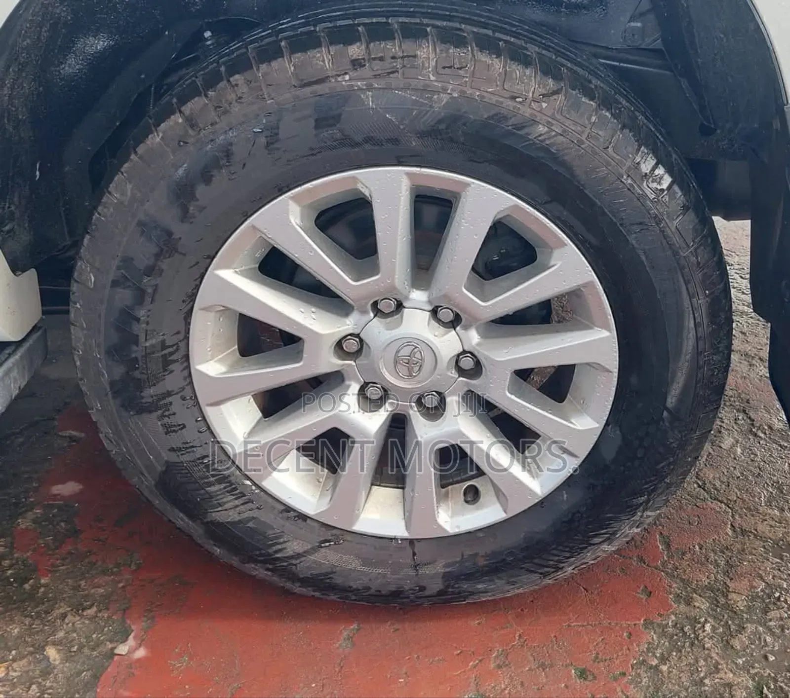 Toyota Land Cruiser Prado 2.8 2019 White