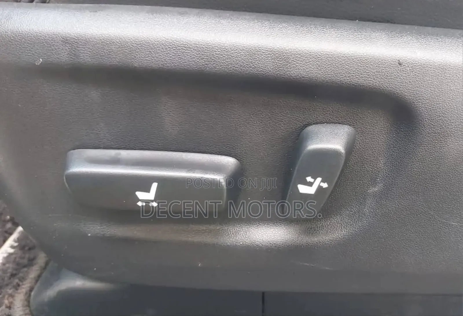 Toyota Land Cruiser Prado 2.8 2019 White