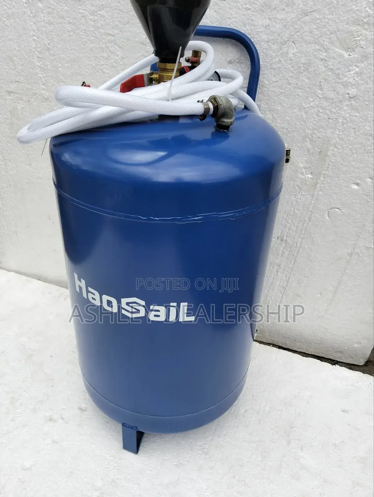 Soap Dispenser/Foaming Machine